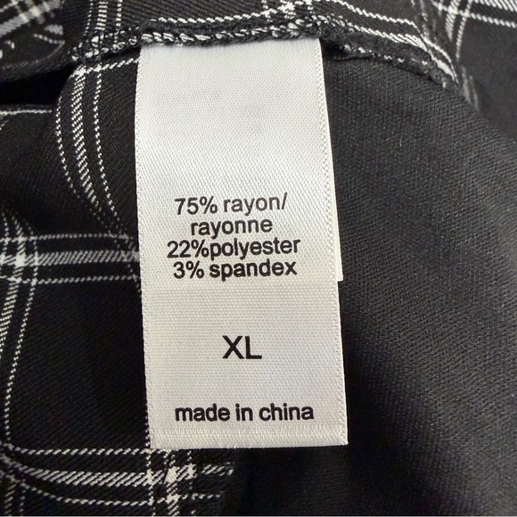 Maurices Plaid Crop Pants XL NWT Black White Mid Rise Stretch Work Trousers - Picture 9 of 16